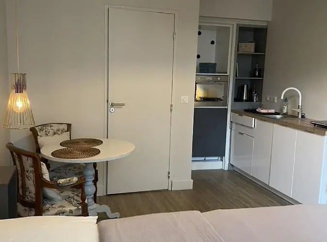 דירה Hysope : Aux Couleurs Toutes Douces ! בנרס-דה-ביגור